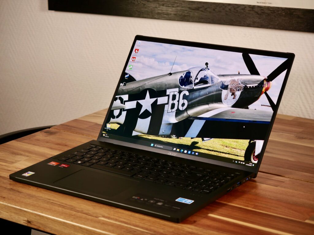 Analyse de l’Acer Swift Edge 16 : Un Ultrabook Spacieux avec Écran OLED